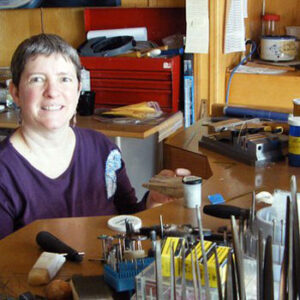 Sandy MacFarlane bio photo
